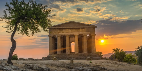 eatro antico di Segesta sul Monte Barbaro con vista panoramica, visita da � 80